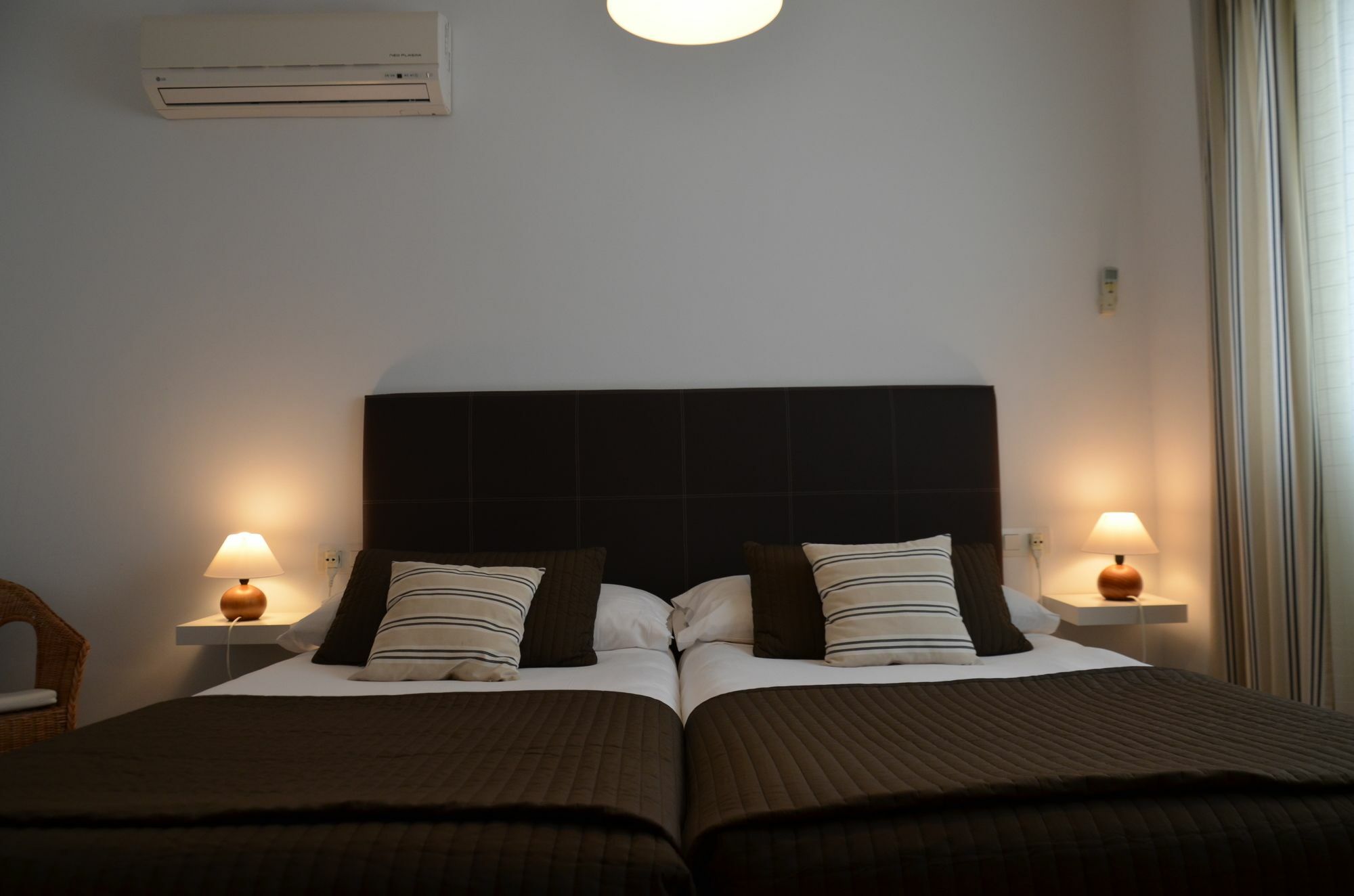 Apartamentos San Isidro 44 グラナダ エクステリア 写真