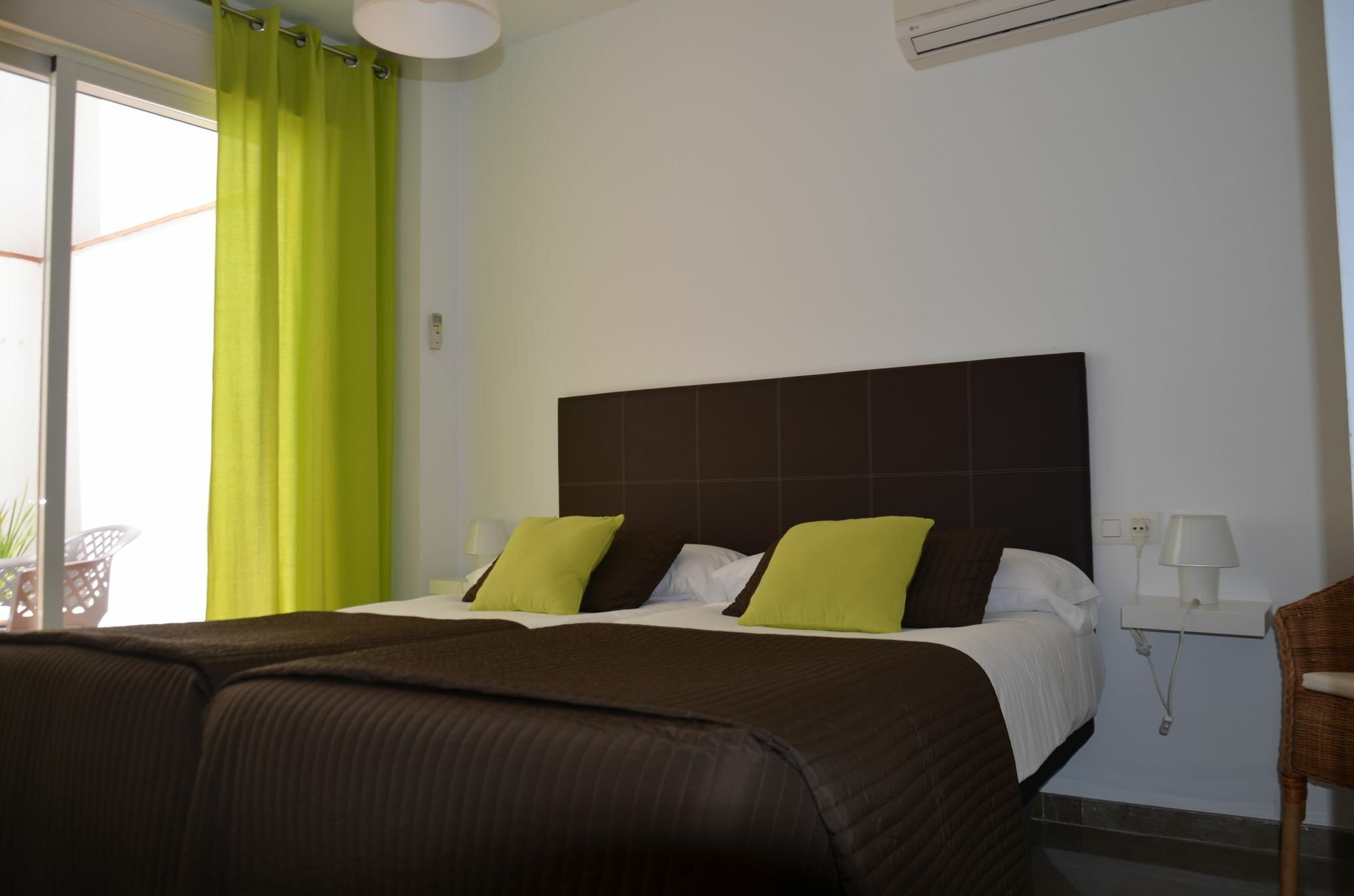 Apartamentos San Isidro 44 グラナダ エクステリア 写真