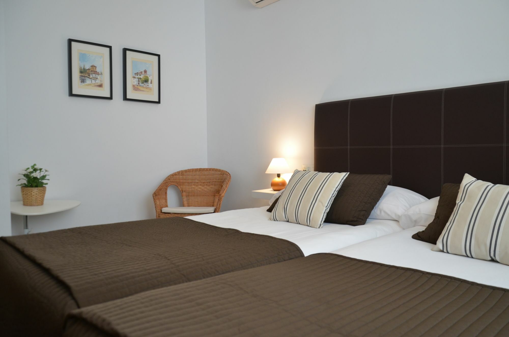 Apartamentos San Isidro 44 グラナダ エクステリア 写真